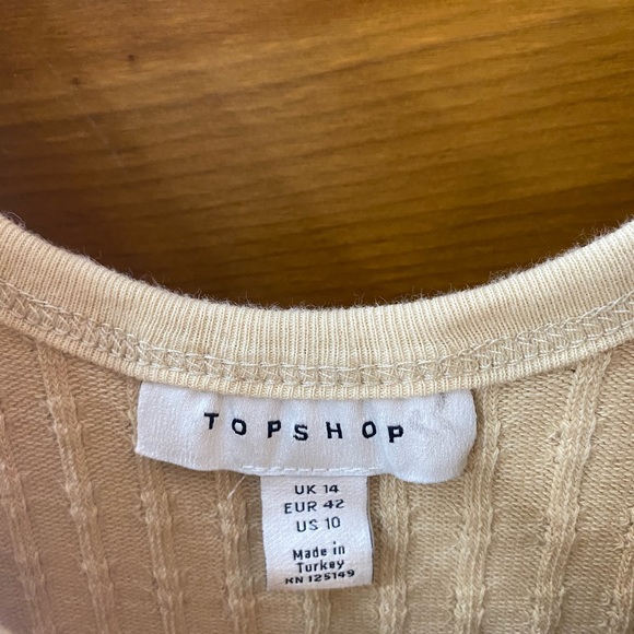 Maxi dress with slit - Picture 3 of 4